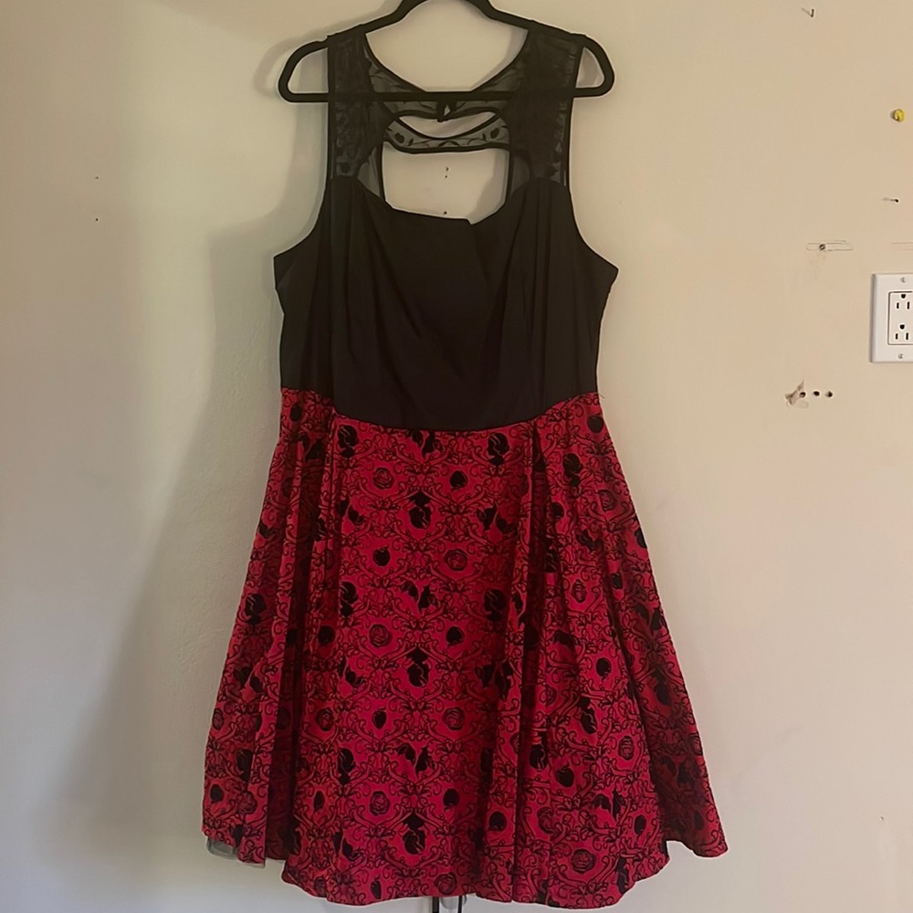 Disney Snow White red and Black dress torrid Plus size 22